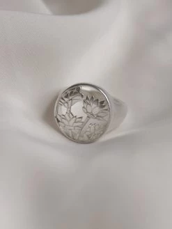 Gabi The Label 3 LOTUSES Signet Ring // GABI EXCLUSIVE