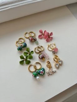 Gabi The Label EARRINGS Matte Flower Earstuds - Cherry Blossom