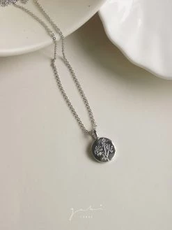 Gabi The Label INSPIRED BY NATURE Baby's Breath Pendant Necklace - Silver