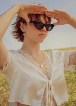 Gabi The Label ELLIE Locket Huggies *18K Gold-plated