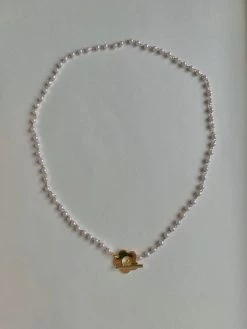 Gabi The Label NECKLACE Pearl Choker With Daisy Lock