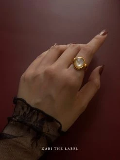 Gabi The Label The All-seeing Ring - Shell *18k Gold-plated