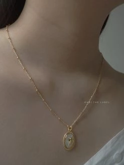 Gabi The Label ISLE OF US Amor Shell Necklace *14K Gold-plated