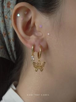 Gabi The Label REVERIE Huggies - Clear *18K Gold-plated EARRINGS