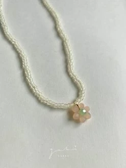 Gabi The Label Beaded Flower Choker - Marshmallow Cream NECKLACE