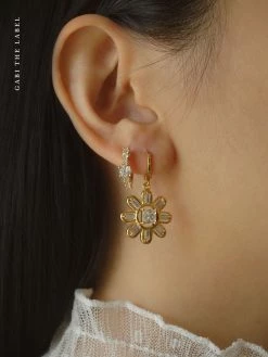 Gabi The Label DAISY Huggies *18K Gold-plated EARRINGS