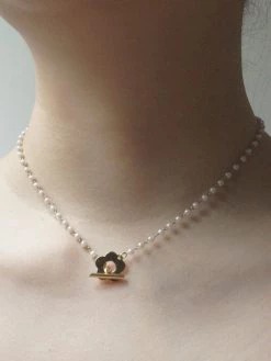 Gabi The Label NECKLACE Pearl Choker With Daisy Lock