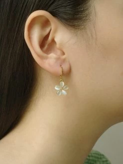 Gabi The Label EARRINGS Dainty Flower Huggies