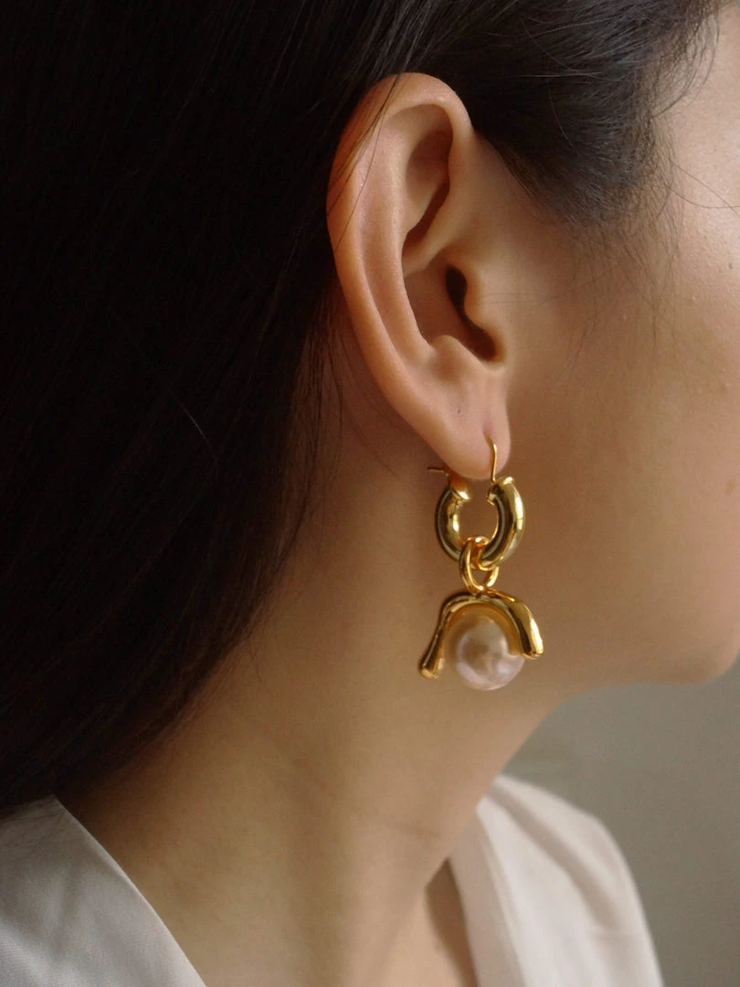 Gabi The Label Leta Pearl Earrings *18k Gold-plated