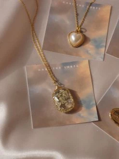 Gabi The Label GINNY Flower Necklace *18K Gold-plated