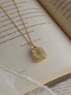 Gabi The Label GINNY Flower Necklace *18K Gold-plated