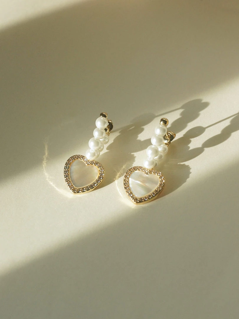 Gabi The Label Shell Heart With Pearl Earrings
