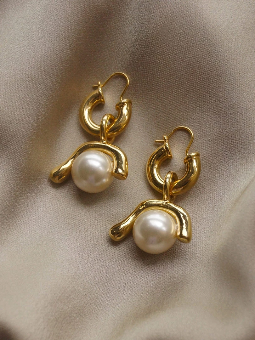 Gabi The Label Leta Pearl Earrings *18k Gold-plated
