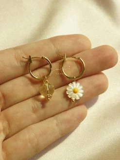 Gabi The Label Mismatched Petite Daisy Hoops EARRINGS