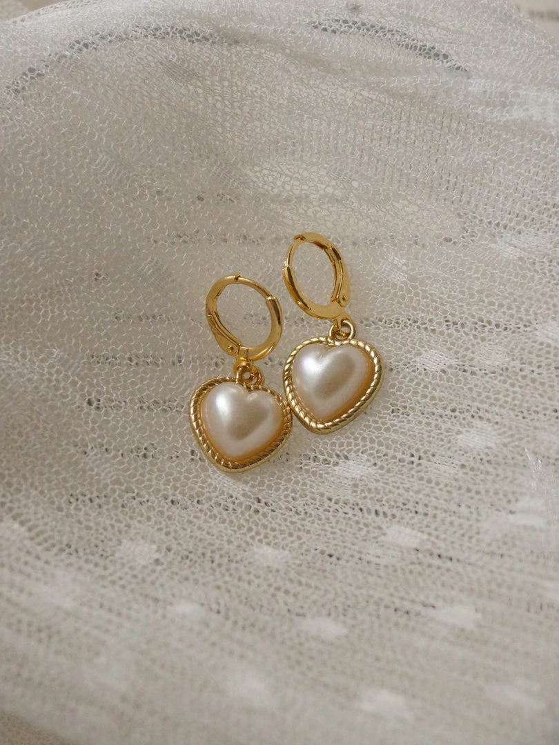 Gabi The Label EARRINGS LILITH Huggies *18K Gold-plated