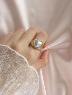 Gabi The Label MEDINA Love Ring