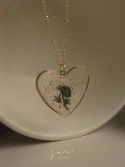 Gabi The Label Preserved Flower Necklace - Blue