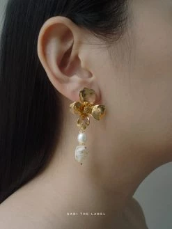 Gabi The Label Sigrun Flower Earrings *18K Gold-plated