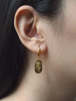 Gabi The Label A Stalk Of Flower Huggies EARRINGS