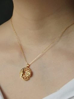 Gabi The Label The Sun And Moon Necklace *18K Gold-plated
