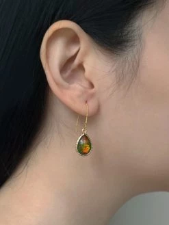 Gabi The Label Iridescent Earrings - Teardrop/Green