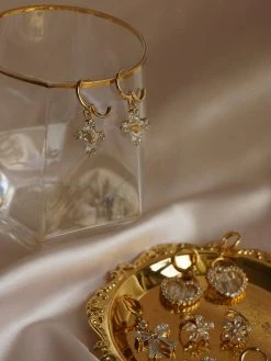 Gabi The Label VERITY Cross Huggies *18K Gold-plated EARRINGS