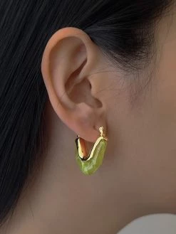 Gabi The Label Chunky Resin V-shaped Hoops - Green